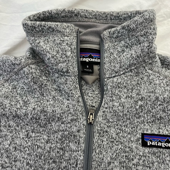 Patagonia Gray Quarter Zip - Picture 2 of 2